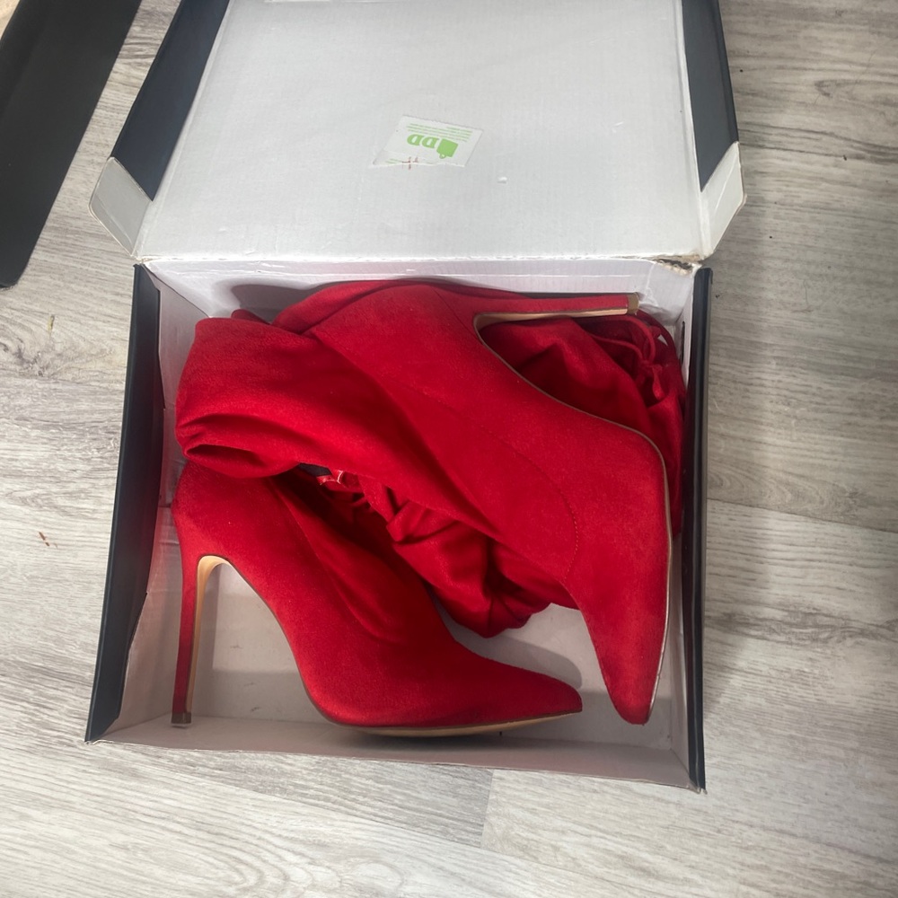 Fashion Nova Scarlet thigh high Boots